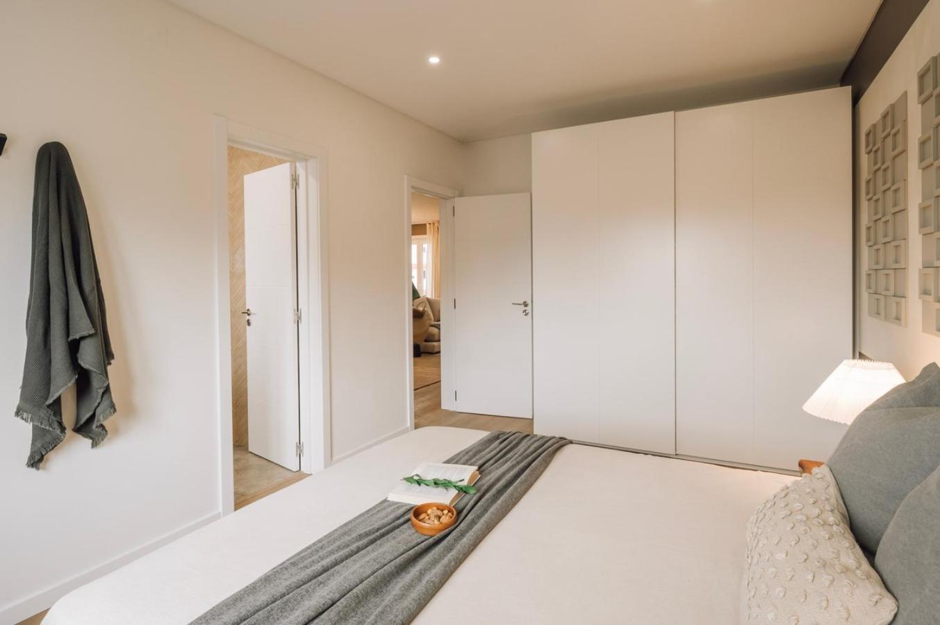 Harlem - 2 Bedrooms & Office In Alvalade *