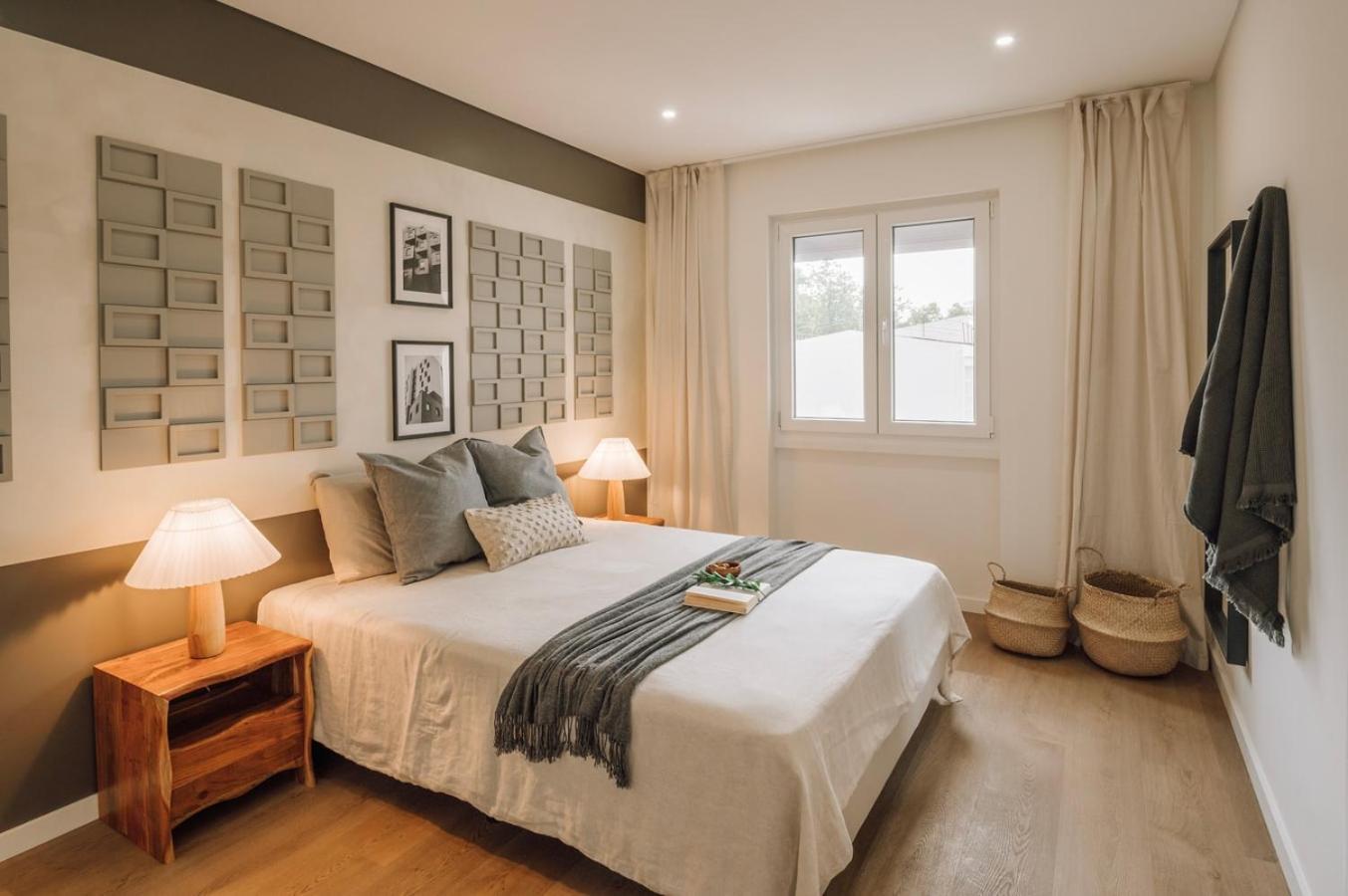 Harlem - 2 Bedrooms & Office In Alvalade Apartment